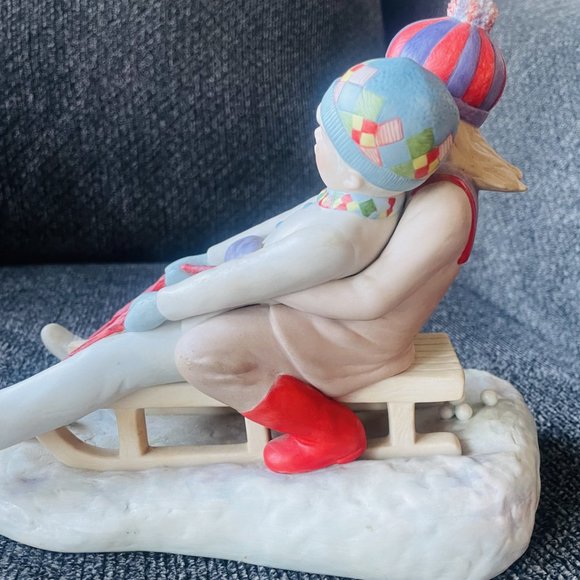 Cybis - Picture 3 of 5